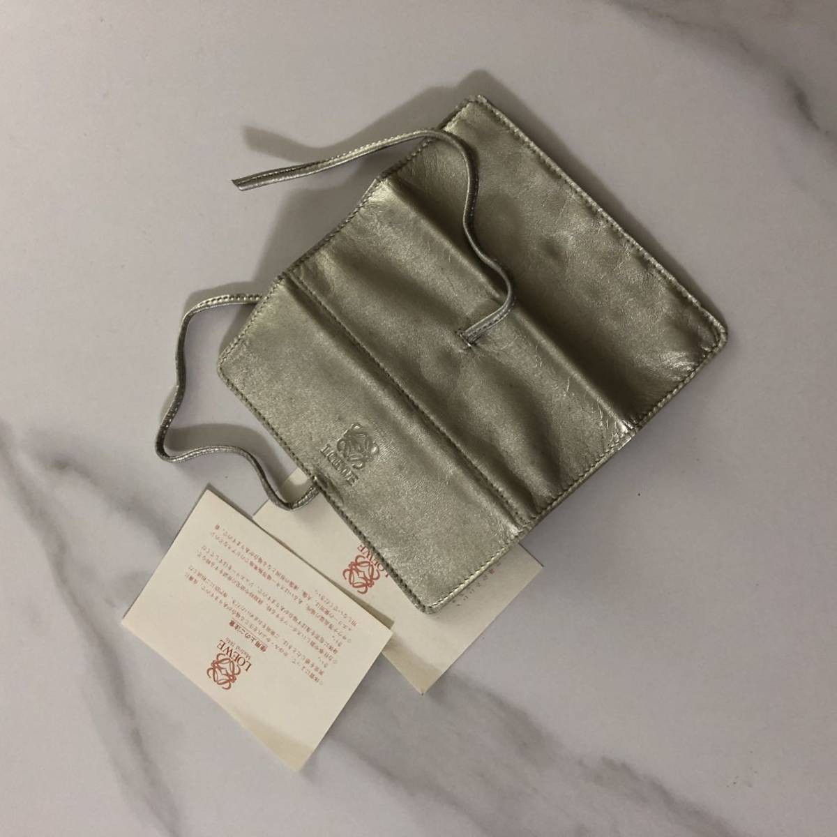 *** Loewe pouch silver color regular goods card attaching silver 