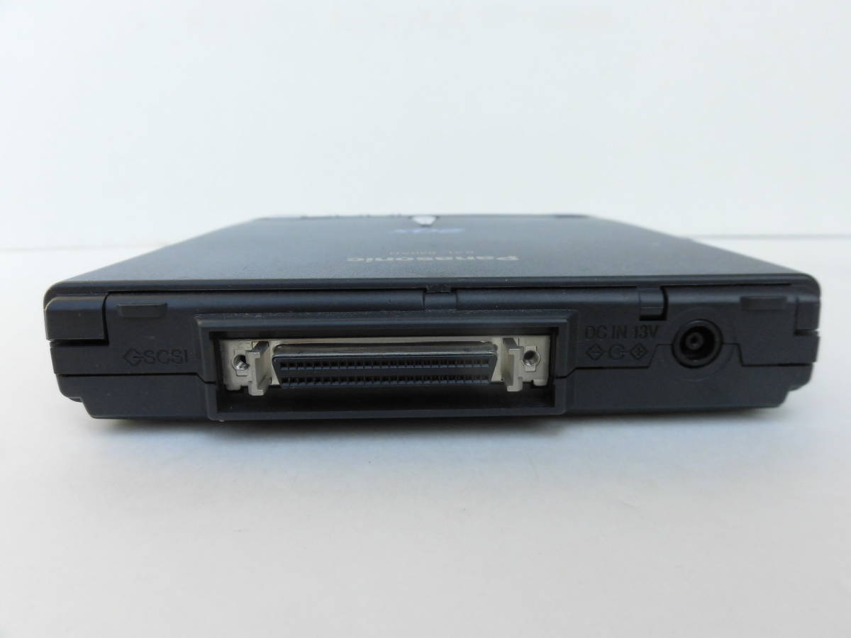 Panasonic KXL-810AN SCSI接続 20倍速ポータブルCD-ROMドライブ（OldMac用25pinSCSIケーブル付属）の画像3