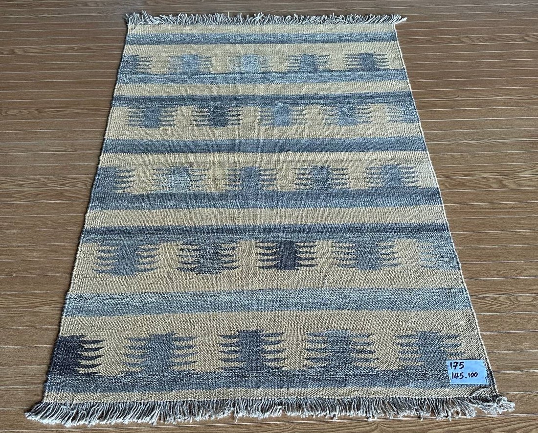 【146ｘ 100】イラン直輸入★シーラーズ産キリム・KILIM■2959-24-H_画像7