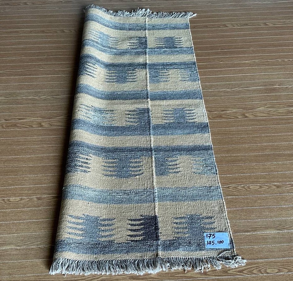 【146ｘ 100】イラン直輸入★シーラーズ産キリム・KILIM■2959-24-H_画像9