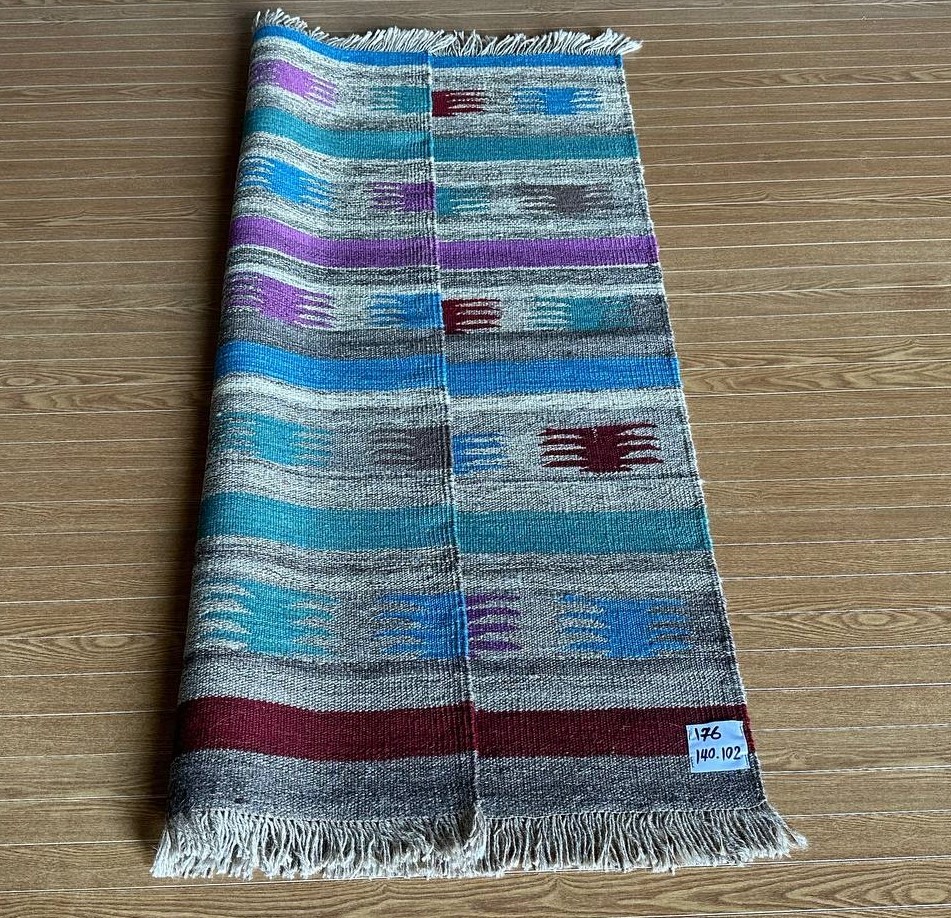 【141ｘ 103】イラン直輸入★シーラーズ産キリム・KILIM■2958-24-H_画像9