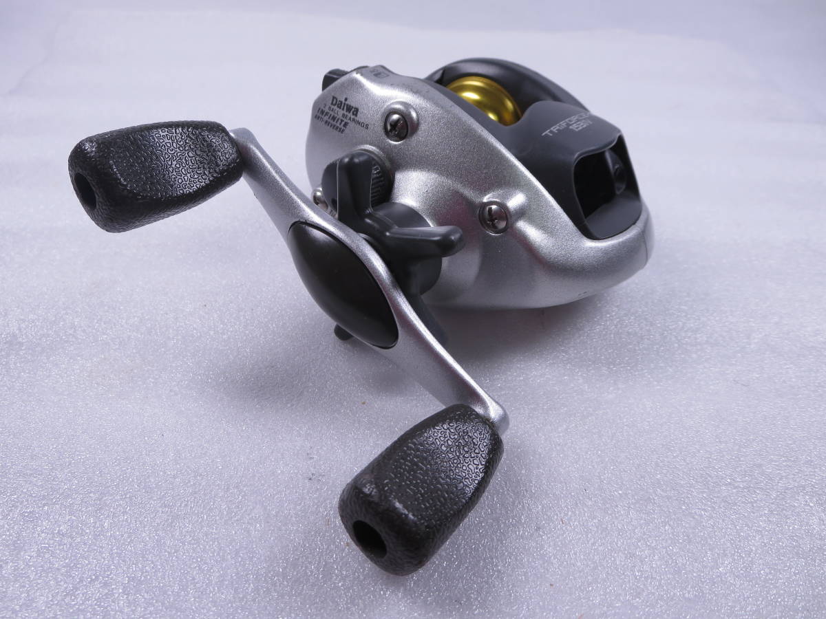 祿【日本製】 オールド ダイワ トライフォースZ 153iV DAIWA TRIFORCE