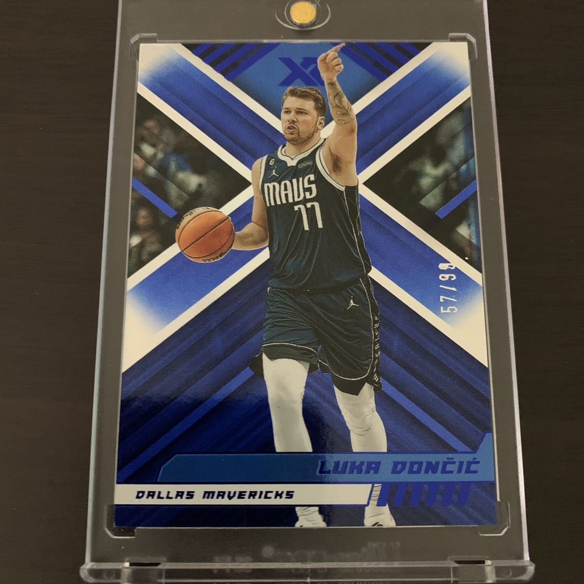 99枚限定!!】Luka Doncic 2022-23 Panini Chronicles XR Blue /99 SSP