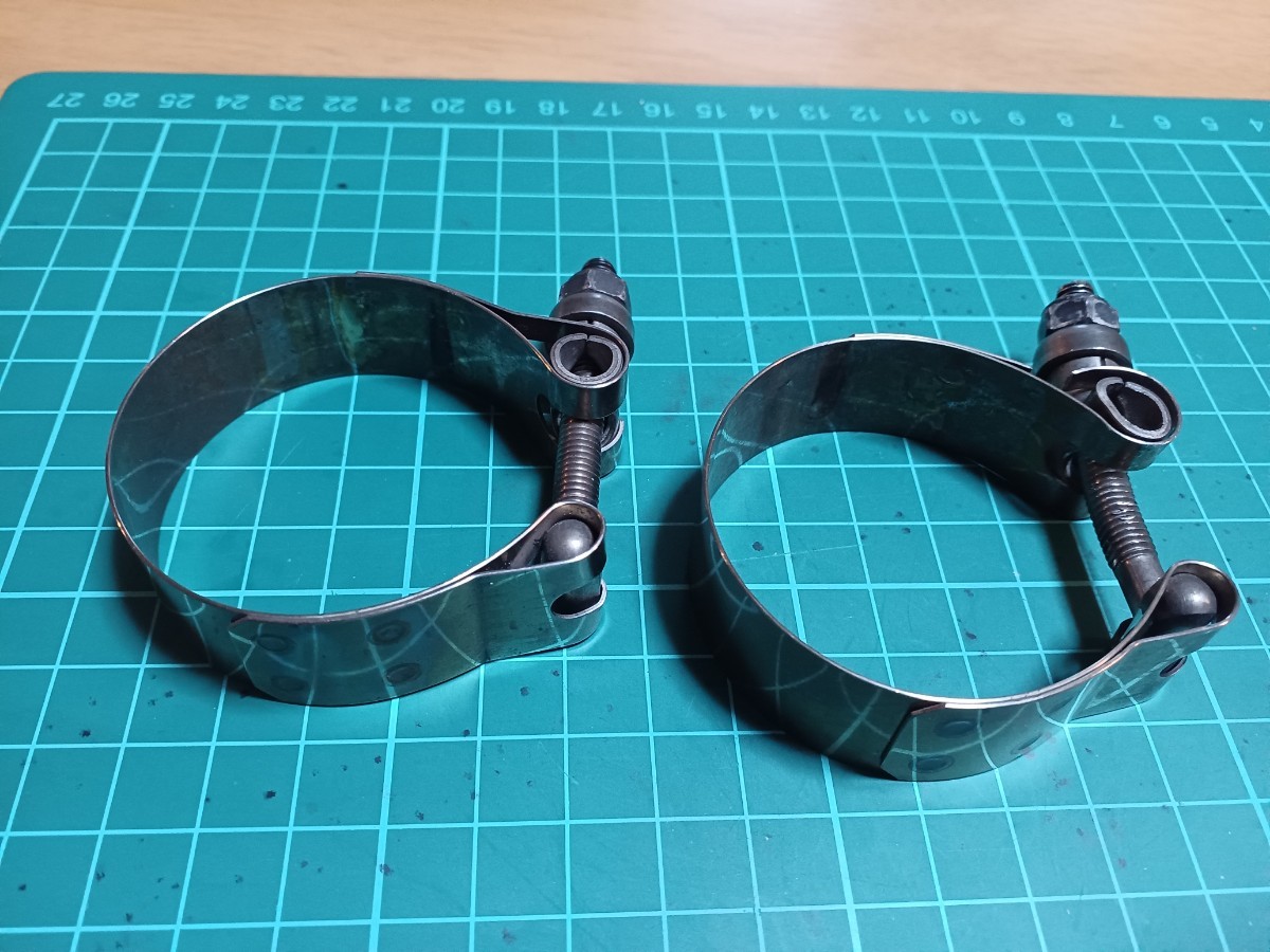 モーターステージ製マフラークランプ ハーレーダビッドソンにて