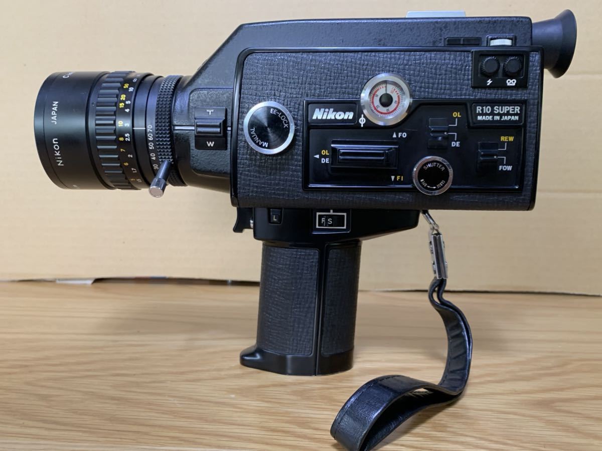 □Nikon ニコン R10 SUPER スーパーズーム 8㎜ フィルムカメラ 純正