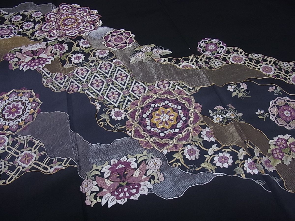 貝紫 豪華黒留袖 総刺繍 正倉院大唐花文 暈し やまと誂製 正絹 美品