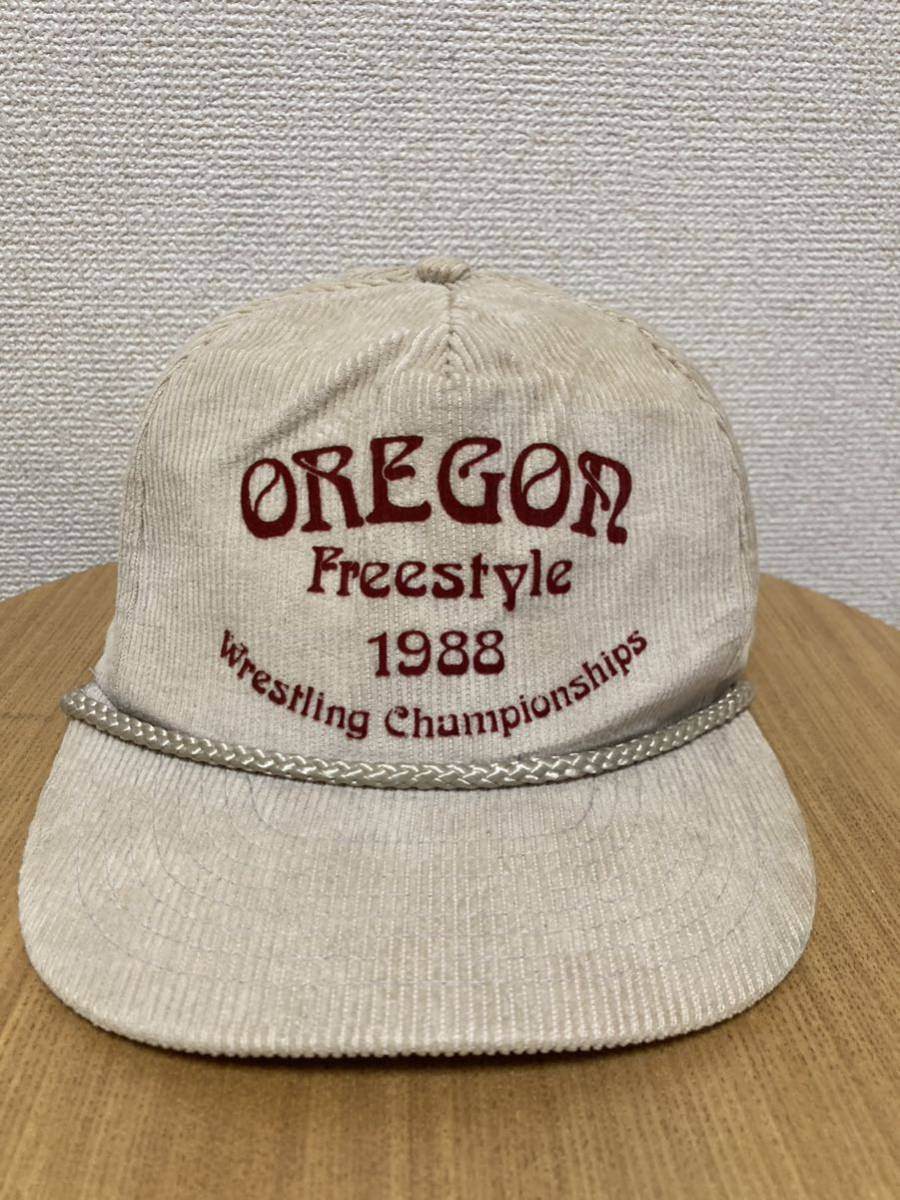 80's USAヴィンテージ コーデュロイキャップ 帽子 レスリング OREGON キャップ 80年代 90年代 ベージュ系 ONE SIZE_画像1