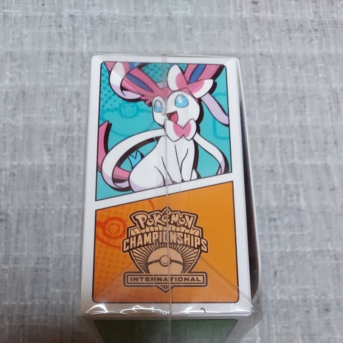 ポケモンカード 海外版デッキケース エーフィブラッキー ポケモンカード 海外版デッキケース エーフィブラッキー