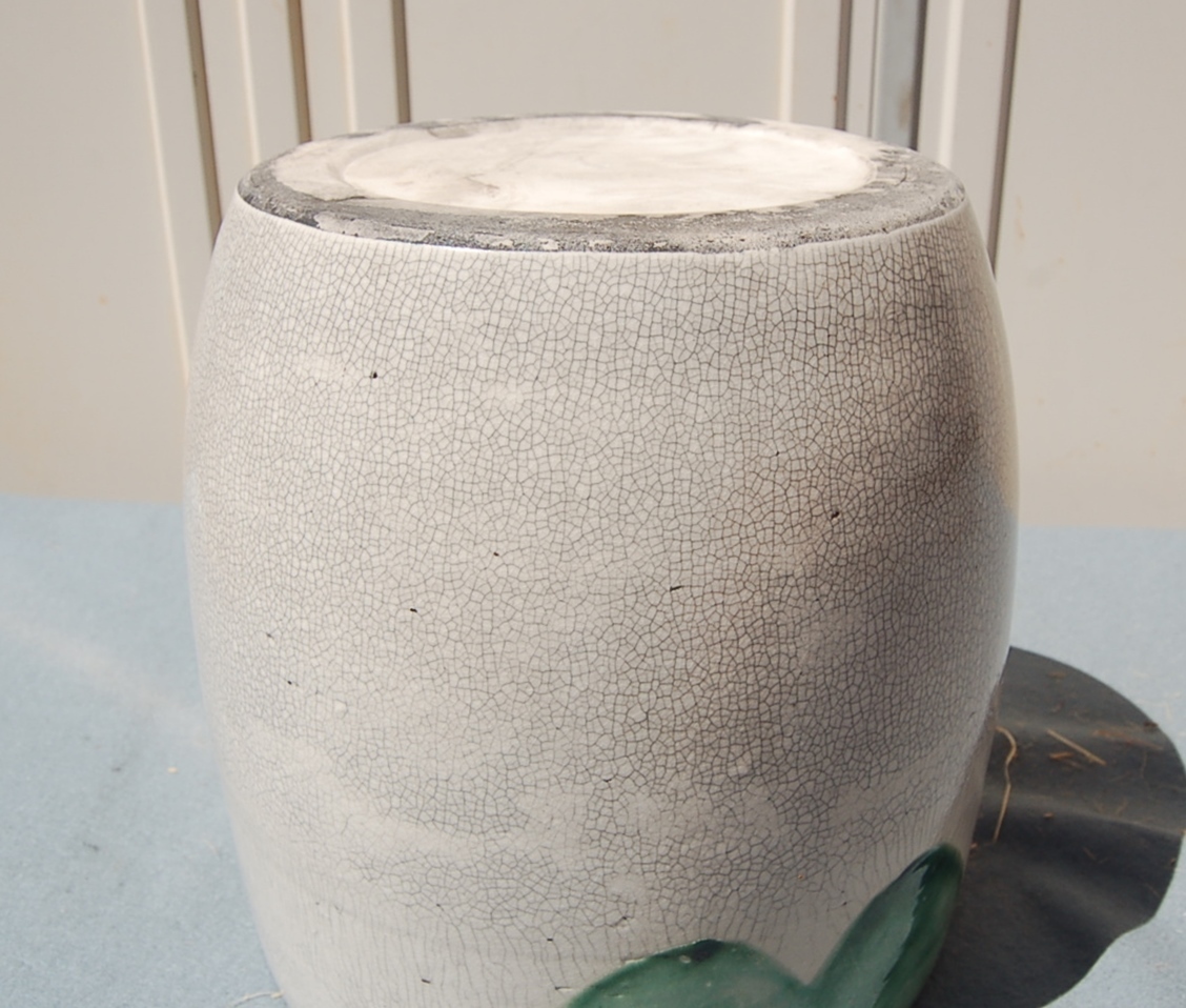陶器 未使用品 火鉢：手あぶり 緑釉・貫入文様  手頃な大きさの画像7