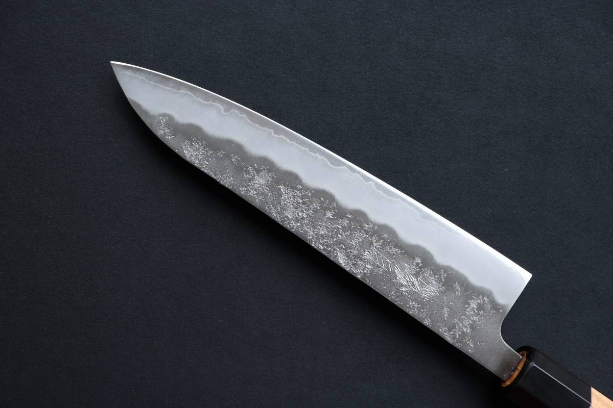 牛刀包丁白鷺銀三鋼梨地ケヤキ八角柄水牛口輪210mm Gyuto Silver Steel