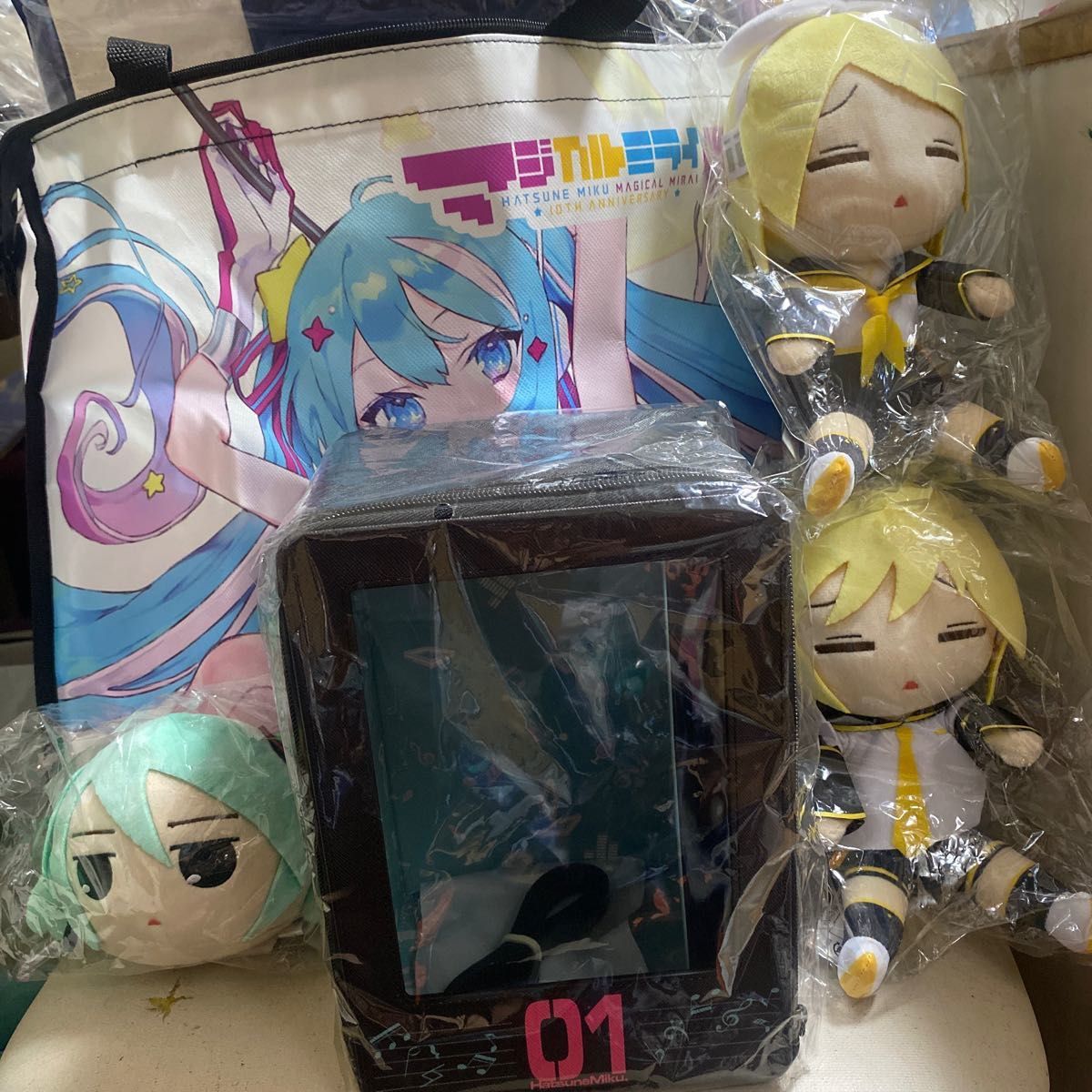 お値下げ ムービック ぬいぐるみキャリー 01 初音ミクver ムービック01 初音ミク ぬいぐるみキャリー 初音ミク