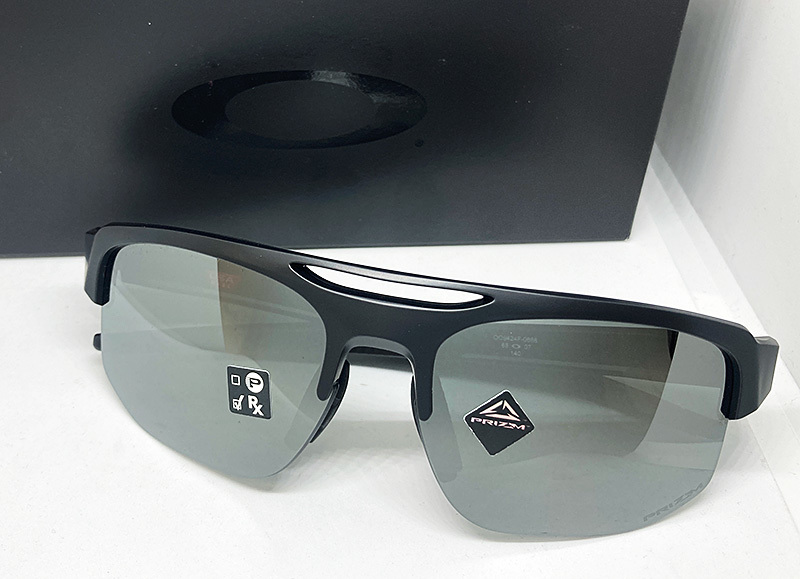 大きな取引 値下 OAKLEY オークリー 新品 アジアンフィット IRIDIUM