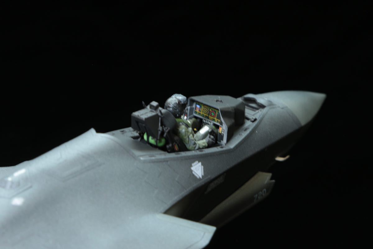 タミヤ 1/48 F-35A 航空自衛隊 第302飛行隊 社外デカール使用_画像6
