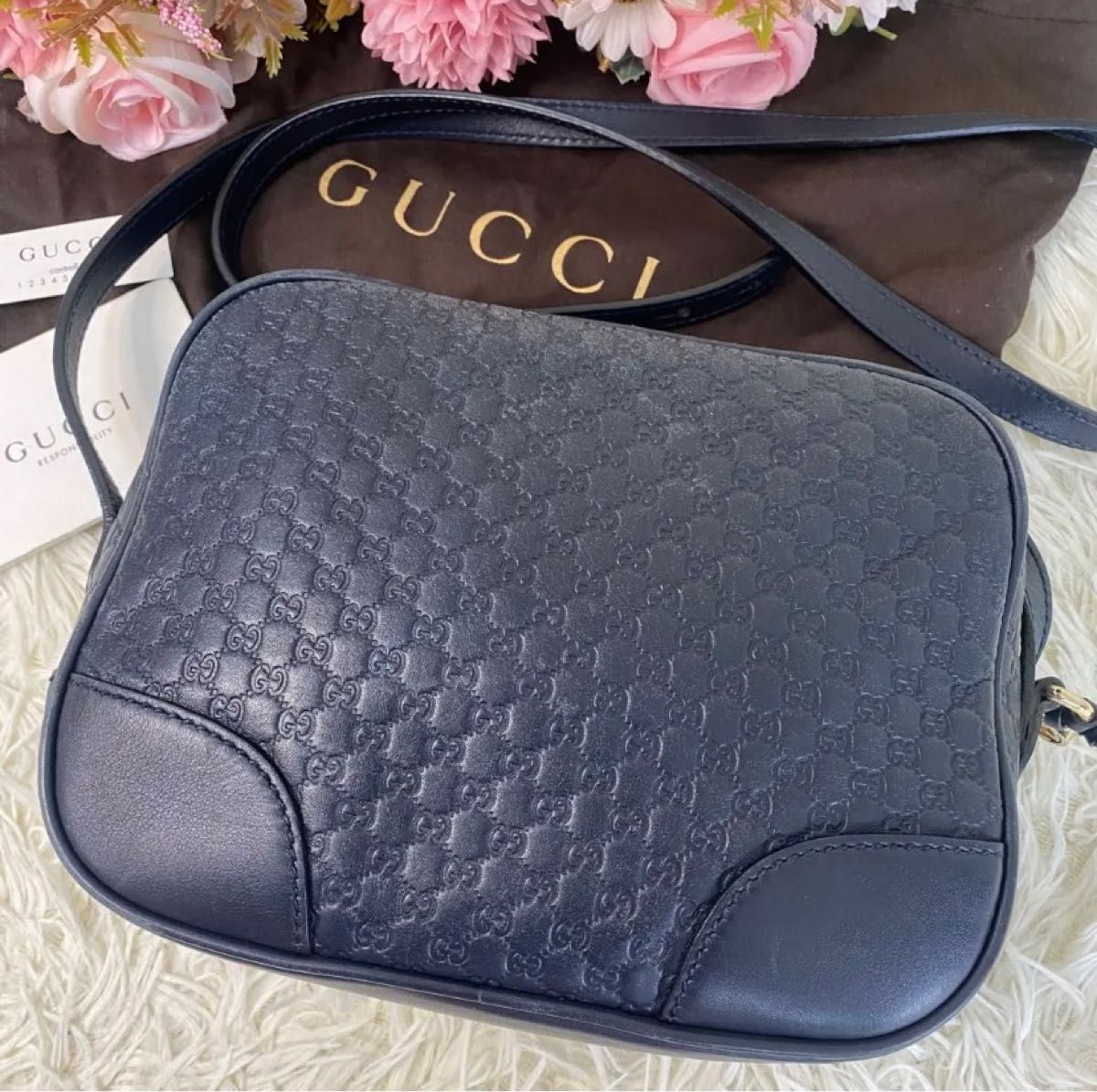 希少 グッチ GUCCI ショルダーバッグ レザー マイクロシマ クロス