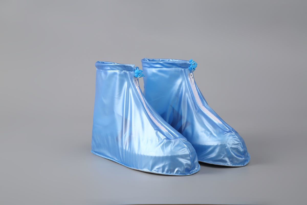 【ブルーS】シューズカバー 防水 防汚 厚手レインブーツ 滑り止め付　ブルー　青　靴カバー　雨　 折りたたみ可能　男女兼用