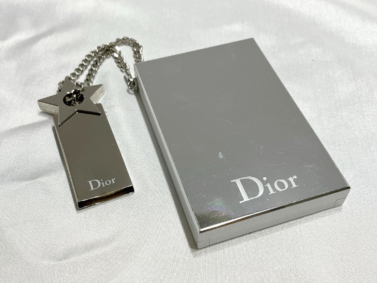 ■【YS-1】 クリスチャン ディオール Christian Dior ■ DIORGLAM ハイライトパウダー #002 フェイス ■ 残量90%程 【同梱可能商品】■D_ブラシ付きハイライティングパウダーです