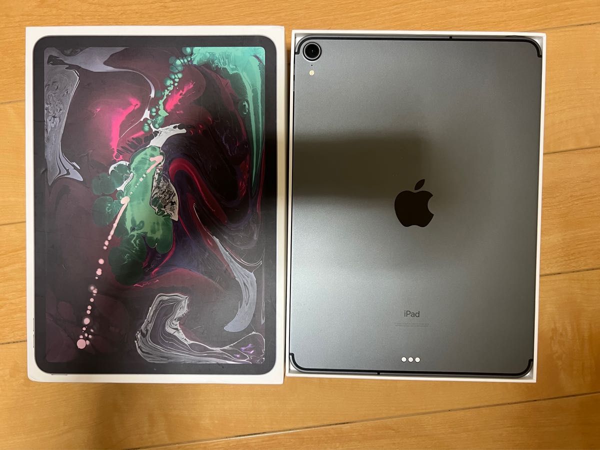 iPad pro 11インチ 第1世代 セルラーモデル SIMフリー 64GB