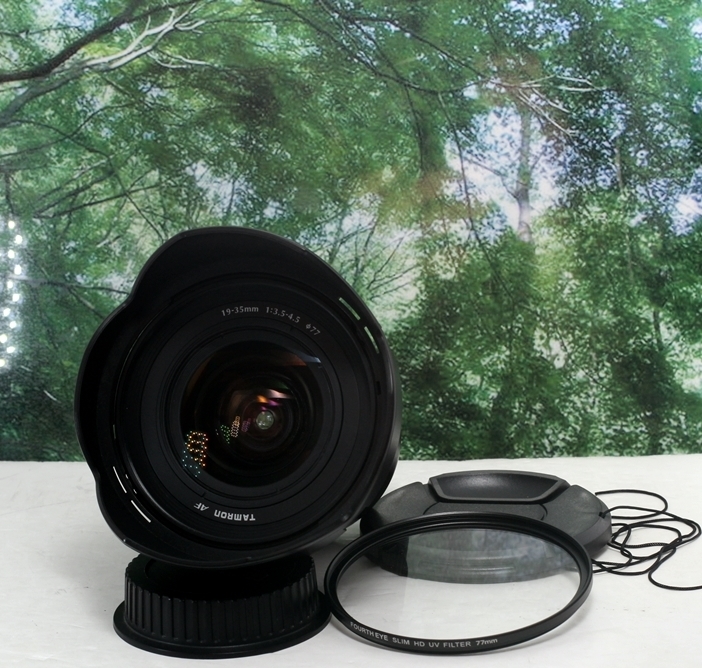 まとめ買いでお得 ☆軽くて使いやすい超広角ズームレンズ♪TAMRON キャノン用♪レンズフード付きで気分はプロカメラマン☆ A10 19-35mm キヤノン まとめ買いでお得 ☆軽くて使いやすい超広角ズームレンズ♪TAMRON キャノン用♪レンズフード付きで気分はプロカメラマン☆ A10 19-35mm キヤノン