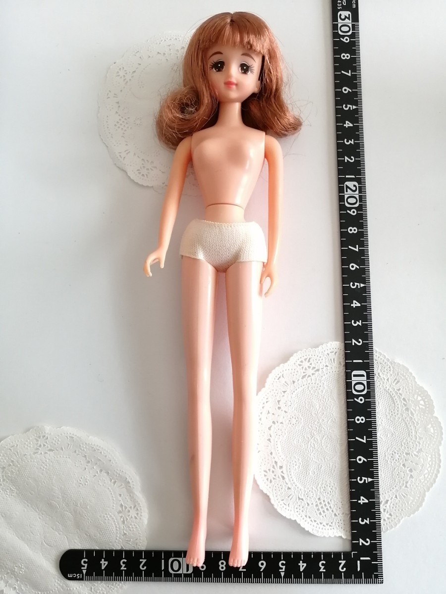 n37 made in Japan futoshi . Jenny doll body semi long out to coil Karl 