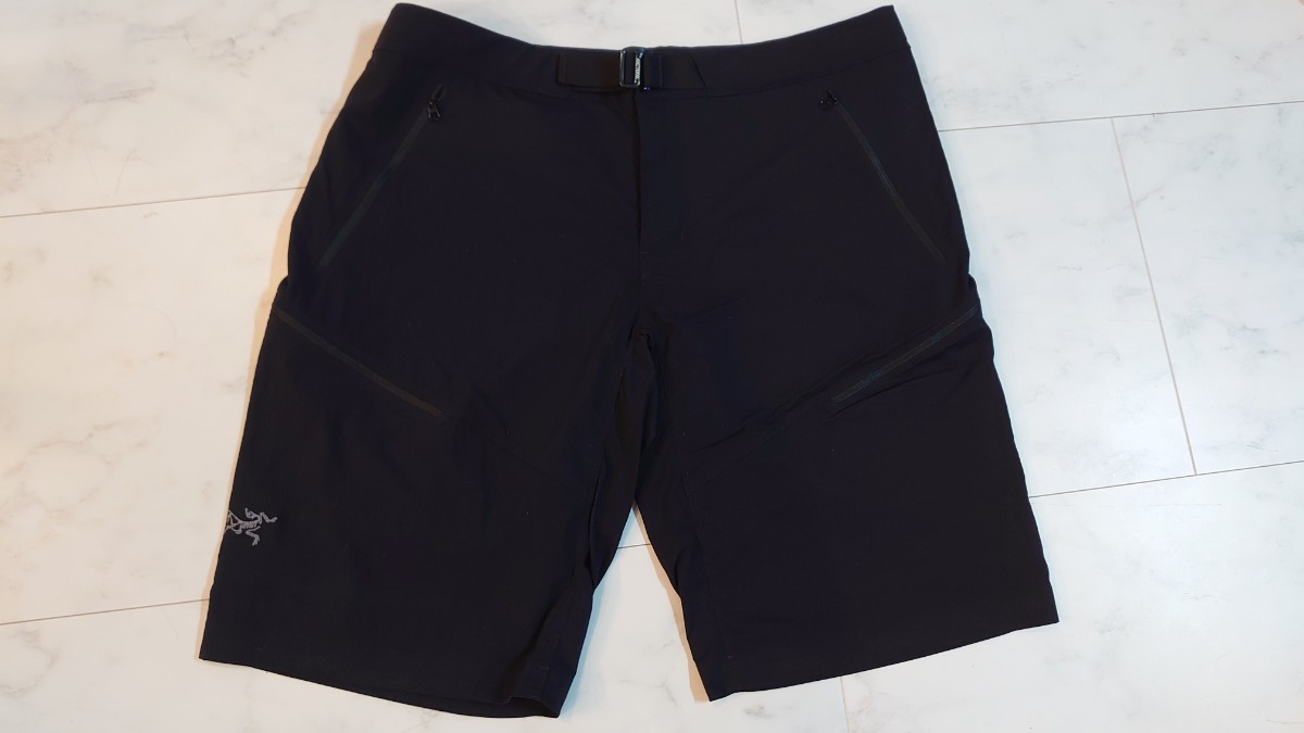 開梱 設置?無料 】 Dry Quick Gamma ARC'TERYX Short 黒 ハーフパンツ