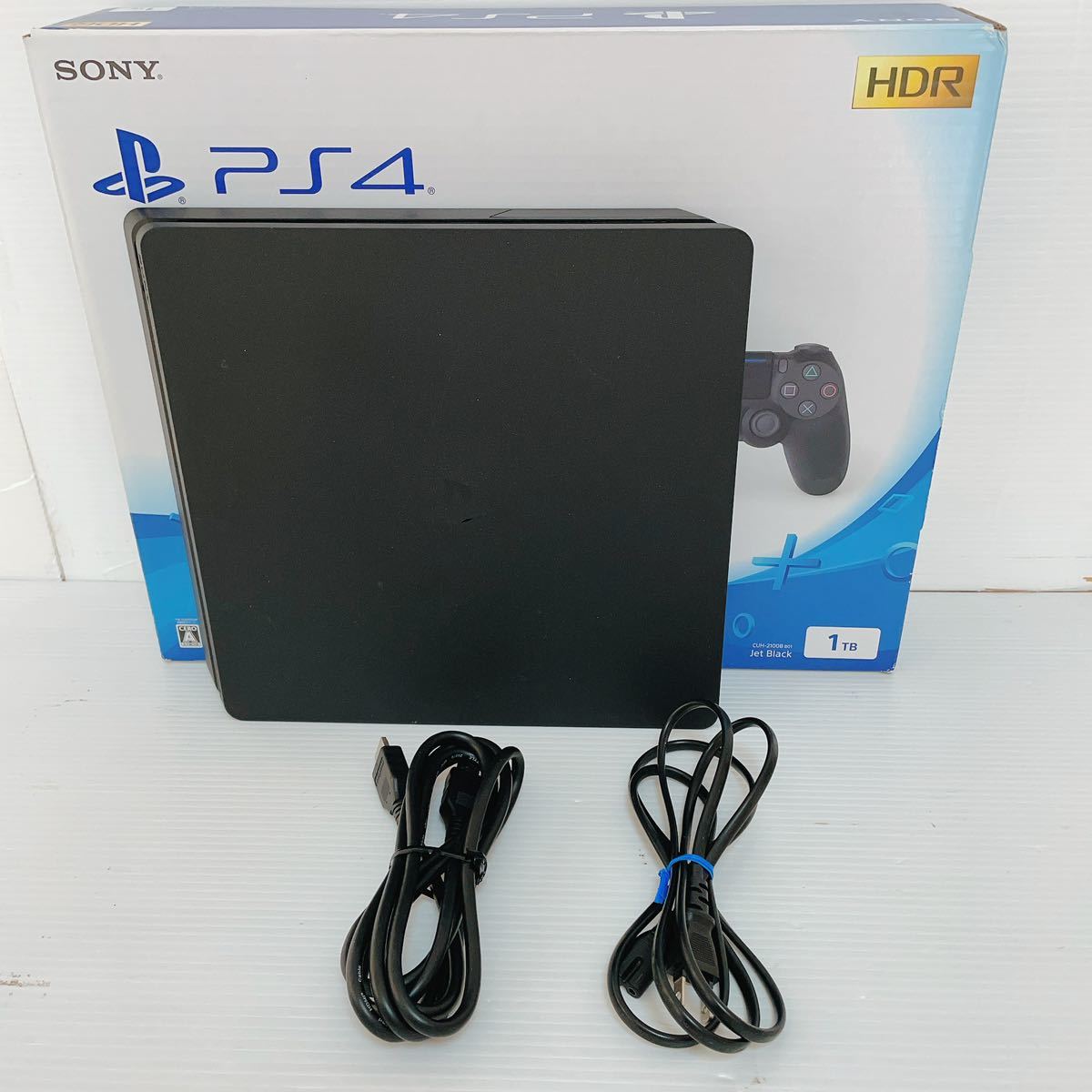 1円スタートSONY PlayStation4 ジェットブラックCUH-2100BB01 1TB