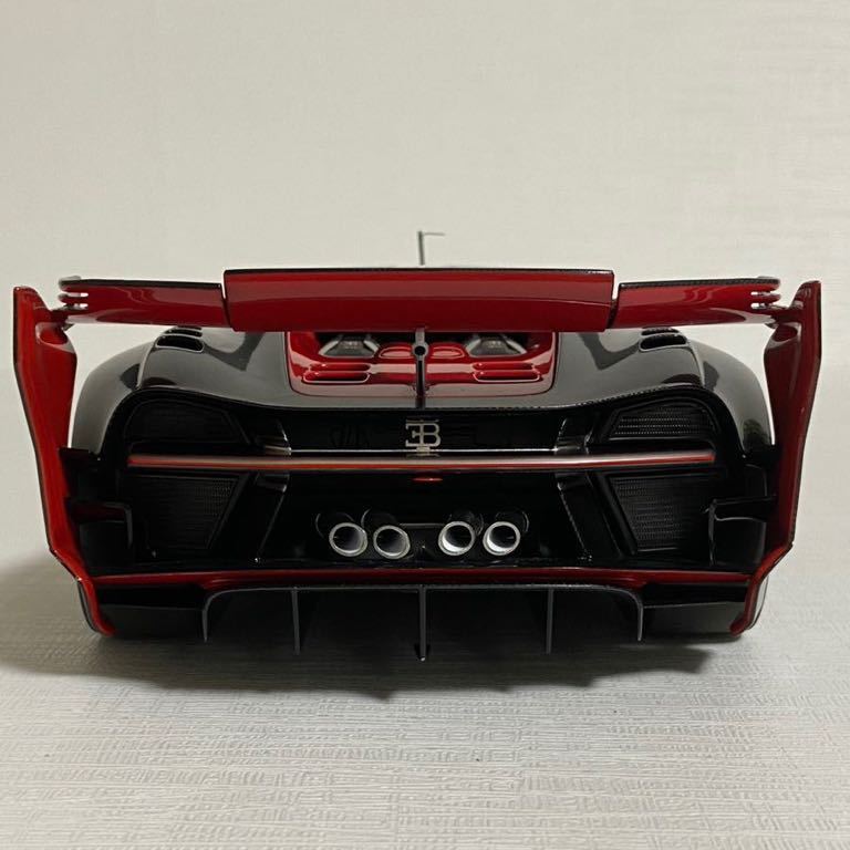 * Auto Art |AUTOart:1/18 * Bugatti Vision gran turismo |BUGATTI VISION GRAN TURISMO (RED|Black Carbon) *used