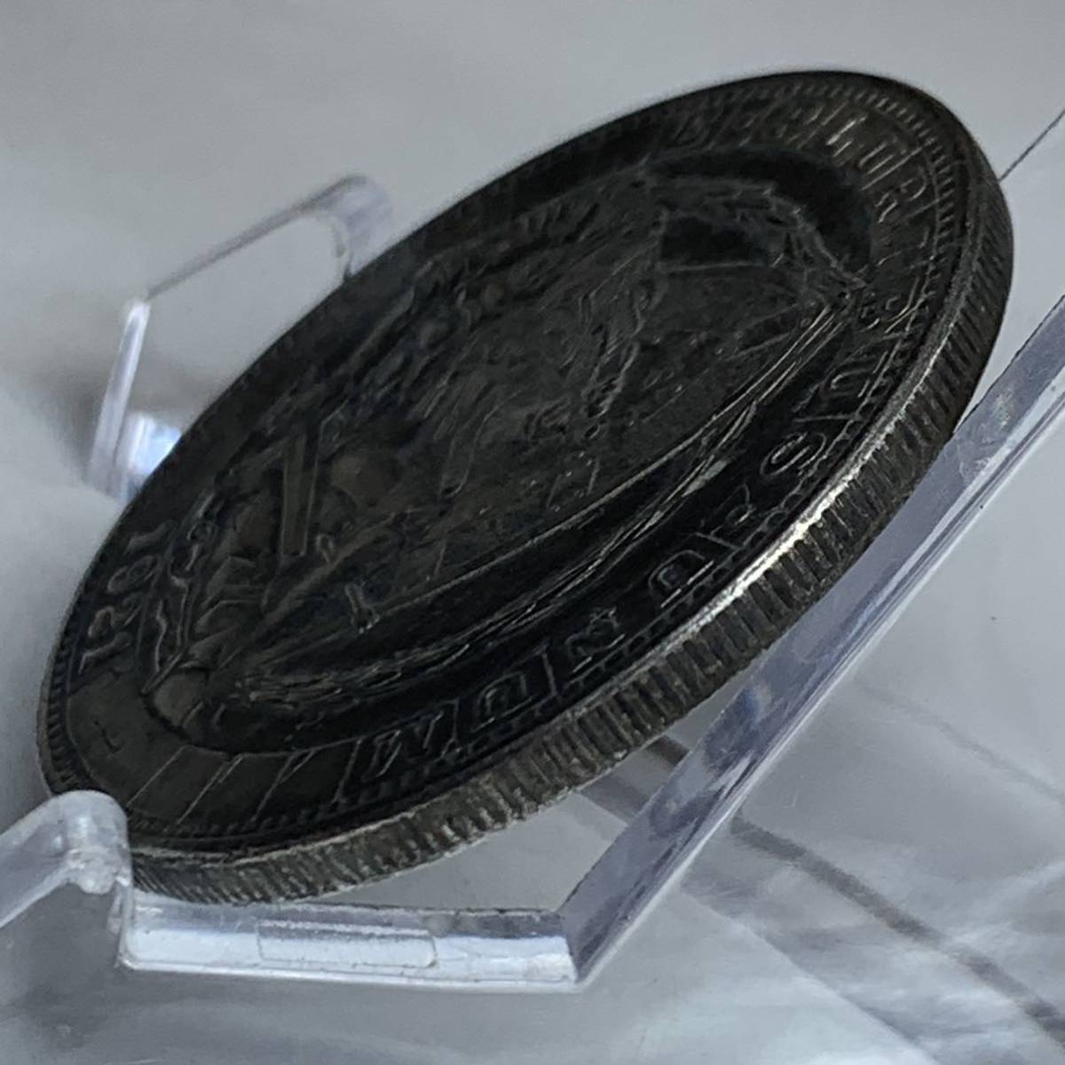 WX982流浪幣 戦士 天眼 鷹紋 外国硬貨 貿易銀 海外古銭 コレクションコイン 貨幣 重さ約22g_画像3