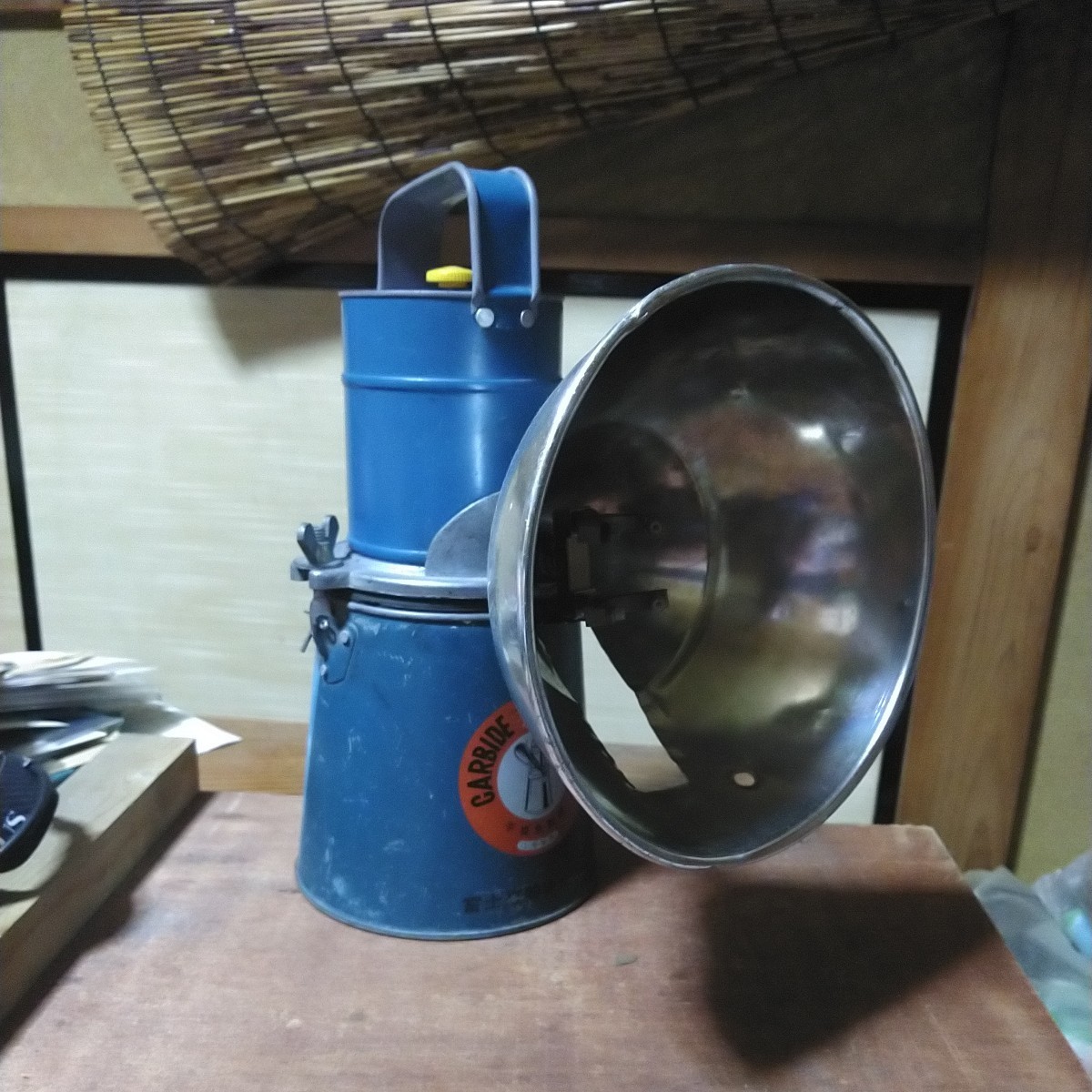 富士灯器3号型カーバイドランプカーバイトランプ本体反射板は中古フリーコック二又火口台200番火口新品に交換して出品します。集魚灯には。