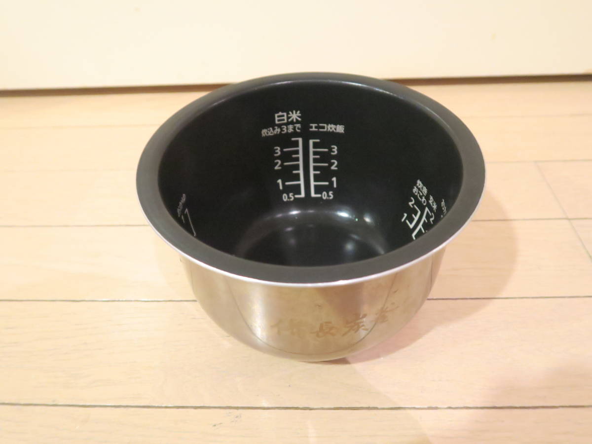 パナソニック■ジャー炊飯器用内釜■ARE50-J05■中古■適合機種：SR-KT067-K、SR-KT067-W、SR-KT068-K、SR-KT068-W■Panasonic■_画像1