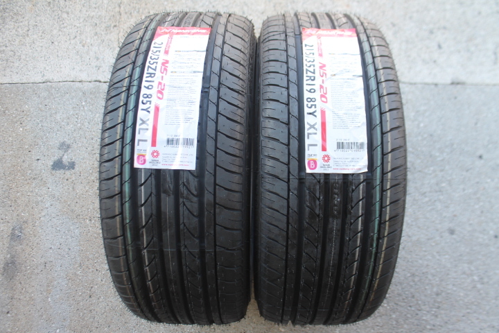 在庫あり 即納 ナンカン NS-20 215/35ZR19 85Y XL 215/35R19 215/35-19 215-35-19 ２本セット_画像1