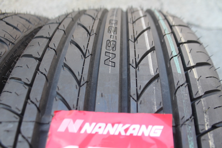 在庫あり 即納 ナンカン NS-20 215/35ZR19 85Y XL 215/35R19 215/35-19 215-35-19 ２本セット_画像3