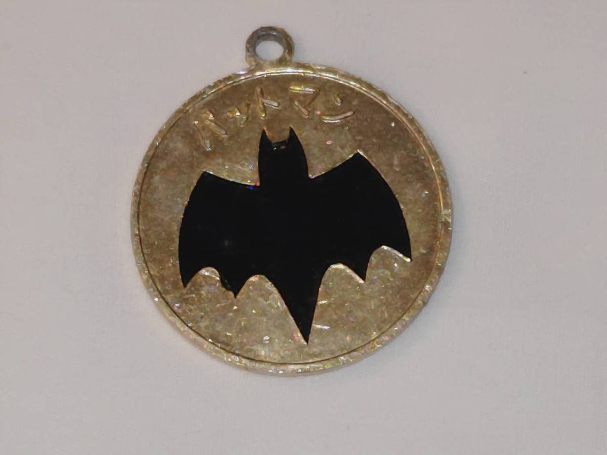 BATMAN Batman medal pendant American Comics rare that time thing . toy Showa Retro Vintage Ryuutsu amount little present condition goods 