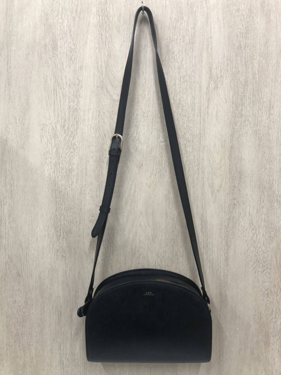 いラインアップ 【A.P.C.】アーペーセー☆ショルダーバッグ 08 ハーフ
