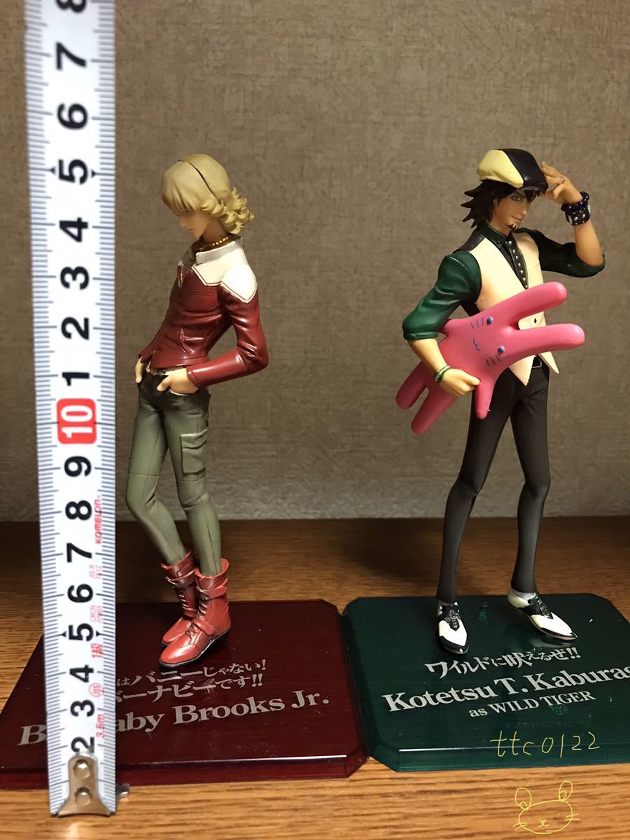  junk Bandai Figuarts ZERO( figuarts Zero ) TIGER&BUNNY( Tiger &ba knee )[..& burner Be 2 kind set ] postage 350 jpy 