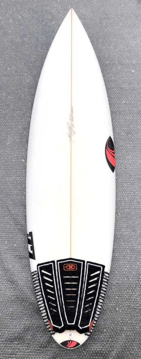 最新 WILDERNESS Surfboards 7'2 hull Stubbie シングルフィン ミッド