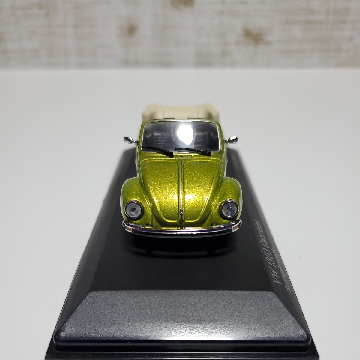 ミニチャンプス/VW Beetle  Cabriolet  Saturngelb
