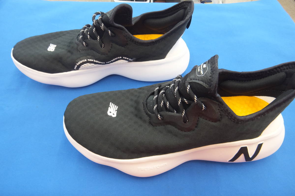 即決 未使用 ニューバランス メンズスニーカー リカバリー 26
