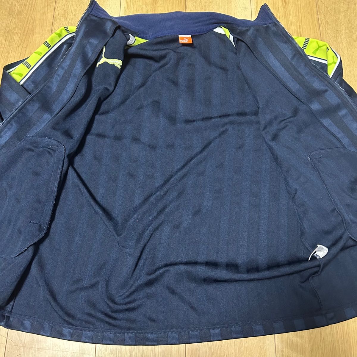 プーマ PUMA ジャージ 上下 セットアップ グリーン 緑 ライン プーマ PUMA ジャージ 上下 セットアップ グリーン 緑 ライン