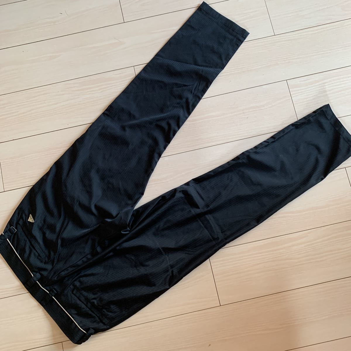 adidas アディダス ゴルフパンツ お洒落なブラック サイズ79 adidas アディダス ゴルフパンツ お洒落なブラック サイズ79