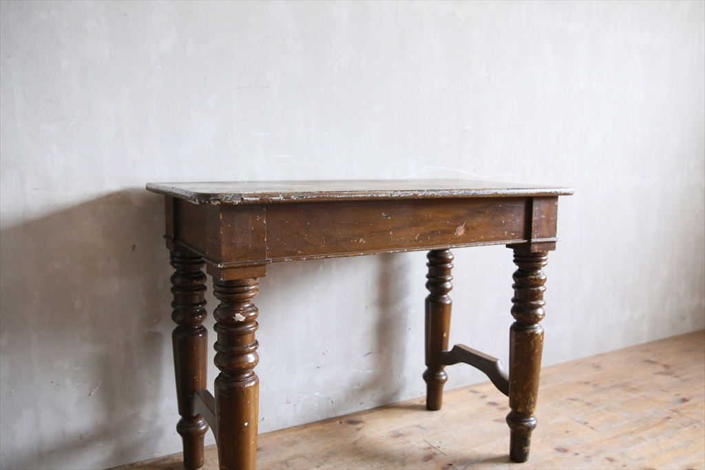  Britain antique * old tree table b/ wooden desk / working bench / Work desk /. a little over desk / stylish display shelf / store furniture / display pcs / England Vintage furniture 