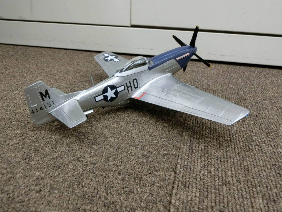 31126◆タミヤ 1/48 ノースアメリカン P-51Dムスタング　完成品　組立て済み_画像2