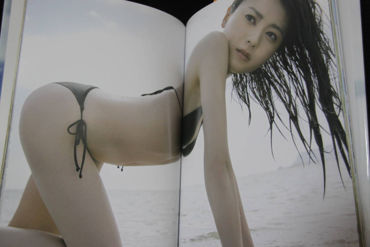 瞬き>帯・DVD未開封付、矢島舞美写真集、アイドル「℃-ute 瞬き>帯・DVD未開封付、矢島舞美写真集、アイドル「℃-ute