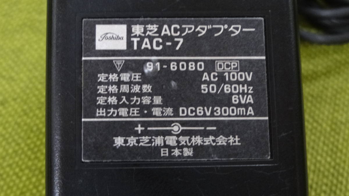 *TOSHIBA/ Toshiba AC адаптор TAC-7 6V 300mA редкий / ценный подлинная вещь *