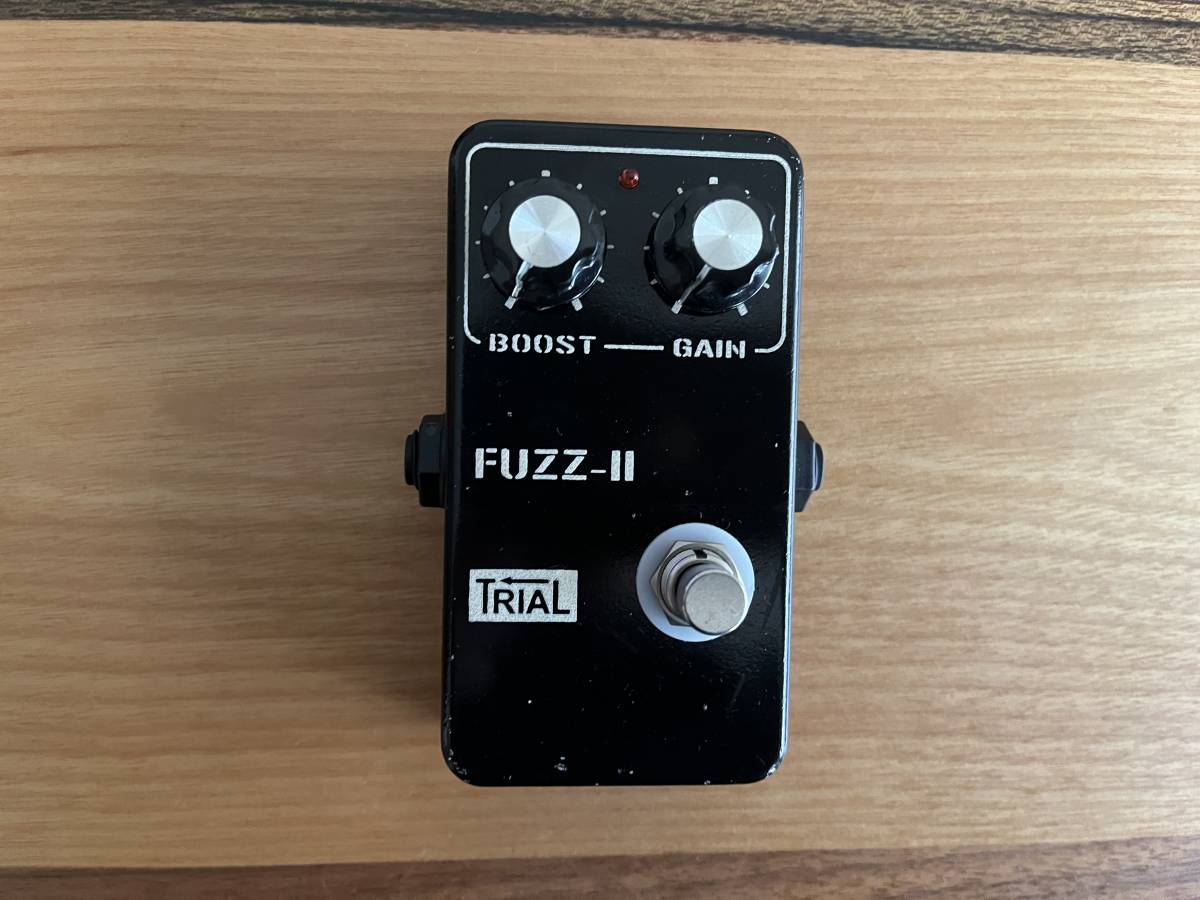 エフェクター】TRIAL Fuzz-Ⅱ-