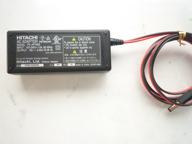 Адаптер переменного/постоянного тока Hitachi PC-AP7900 19V/3.42A Б/у 