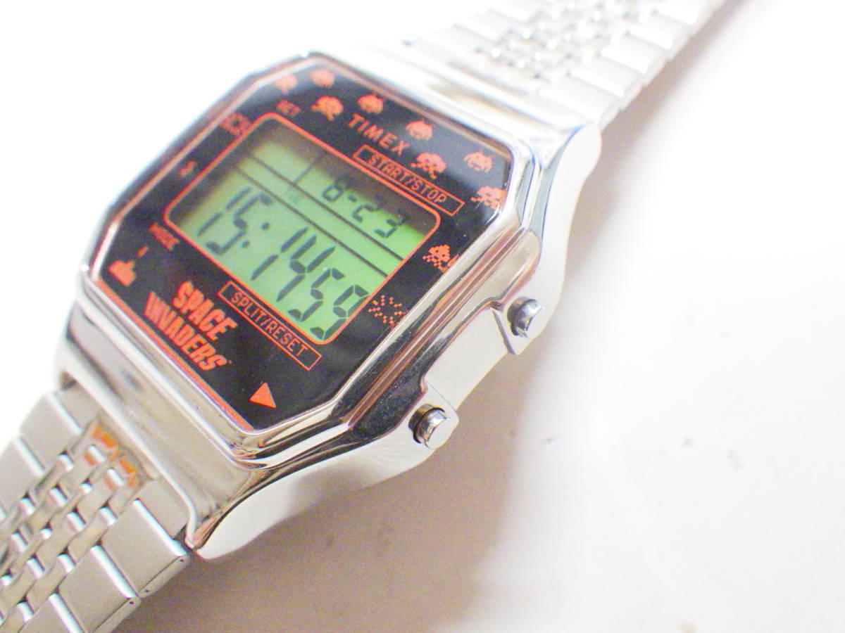 TIMEX タイメックス スペースインベーダー デジタル腕時計 TW2V30000 #761_画像6