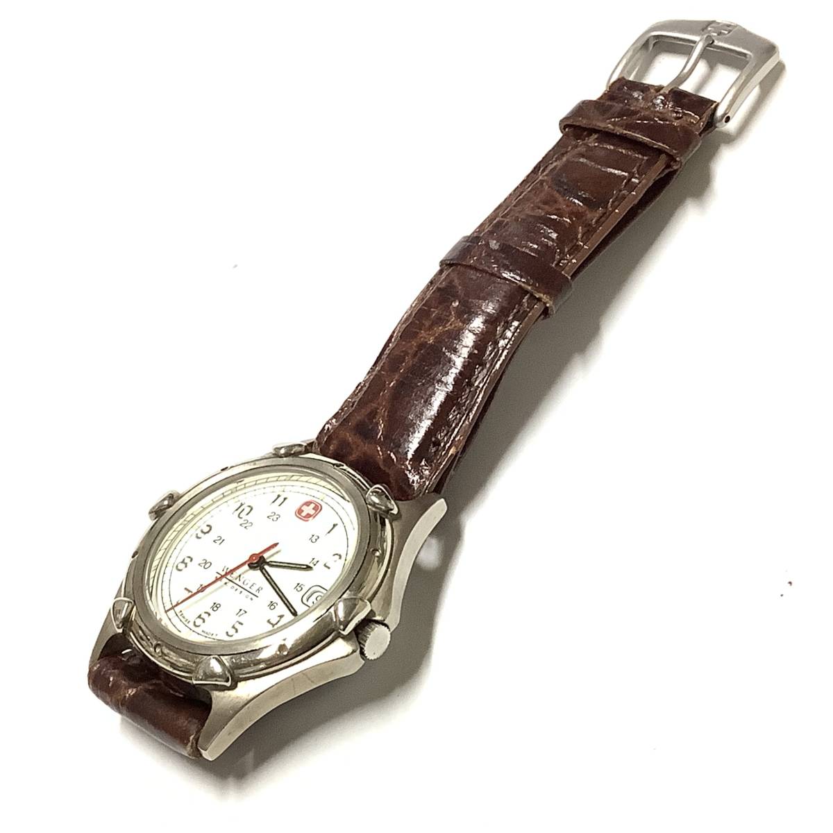 【中古品、稼働中】スイス製 ウェンガー WENGER SAK カレンダー付き 腕時計 クォーツ メンズウォッチの画像2