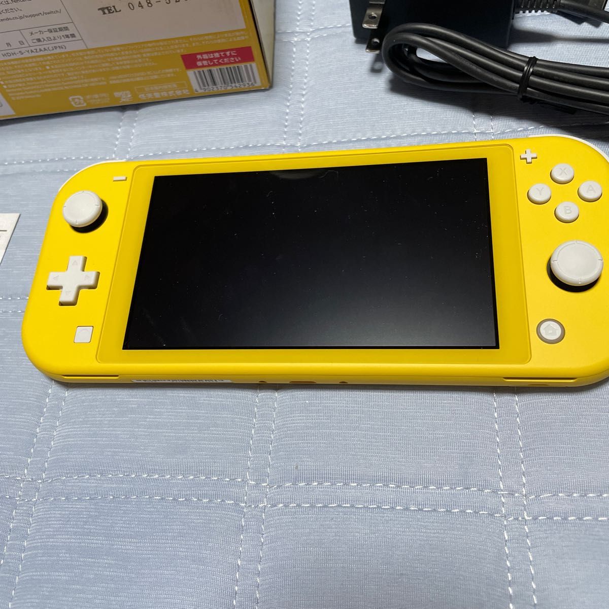 未使用品）開封済み ニンテンドースイッチライト イエロー 本体 任天堂