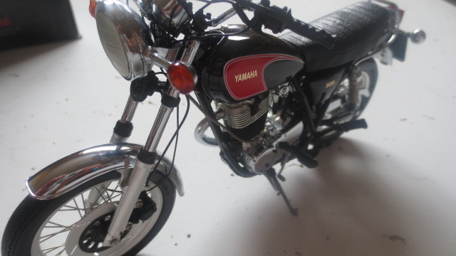 旧車 絶版 バイク Schuco 1/10 YAMAHA SR500 ヤマハ SR 完成品 美品 お宝-