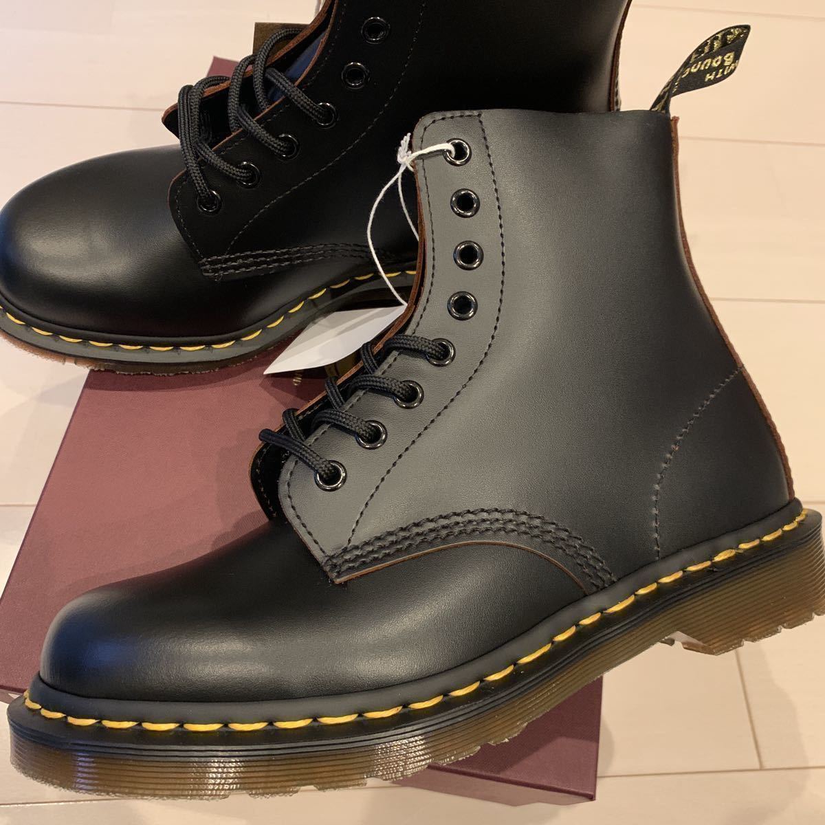 新品 イギリス製 ドクターマーチン 1460 8 ホール ブーツ VINTAGE 1460 8EYE BOOT UK4 23cm Dr.Martens レディース　サイズ_画像3